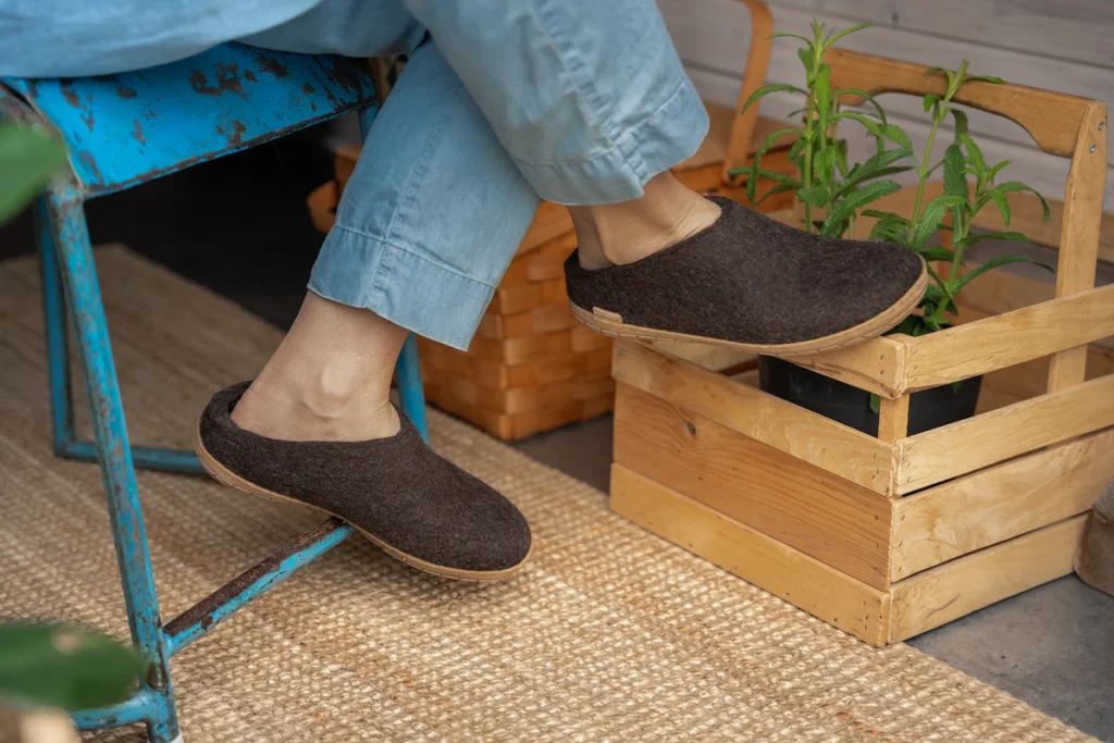 travel slippers